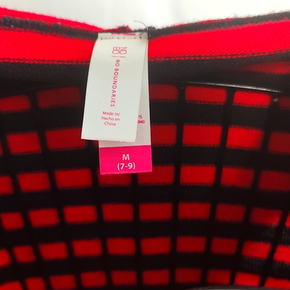 No Boundaries Women's Sweater - Red & Black Striped - Size M (7-9) - Picture 3 of 7